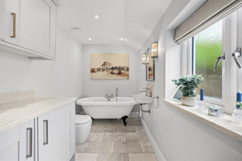 Images for Hemnall Street, Epping