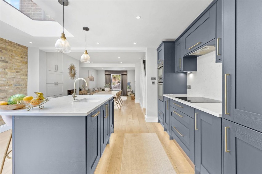 Images for Hemnall Street, Epping