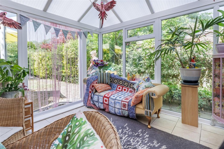 Images for High Road, Thornwood, Epping