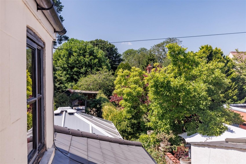 Images for High Road, Thornwood, Epping