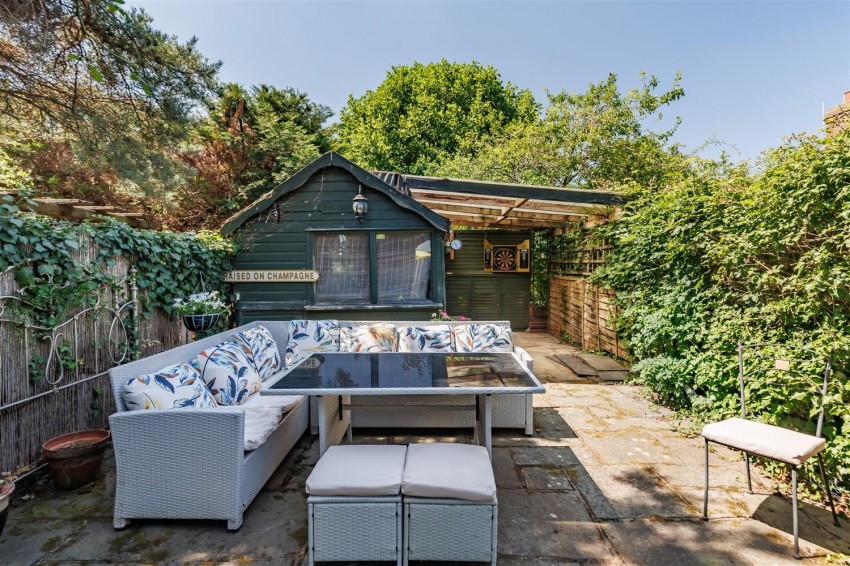Images for High Road, Thornwood, Epping