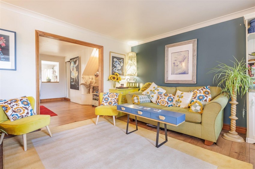 Images for High Road, Thornwood, Epping