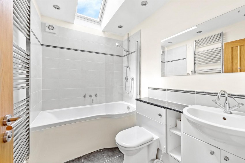 Images for Hemnall Street, Epping