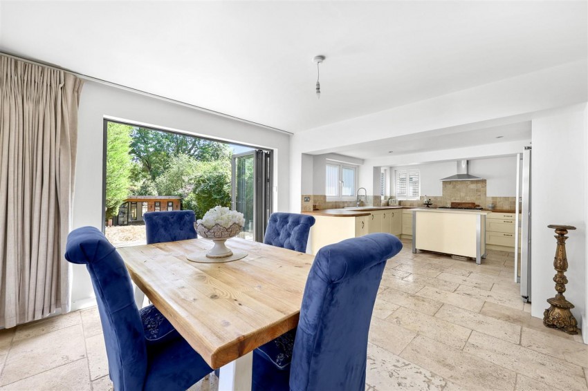Images for Bell Common, Epping