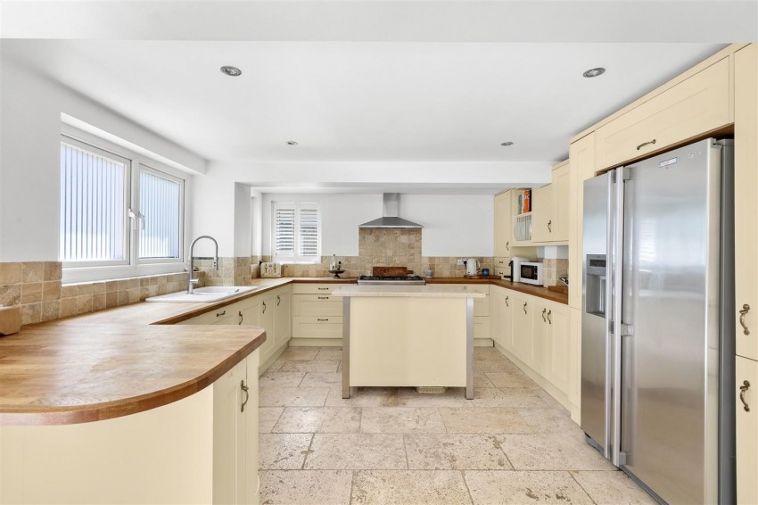 Images for Bell Common, Epping
