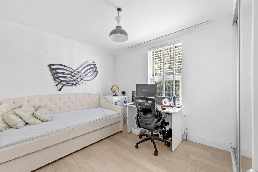 Images for Bell Common, Epping