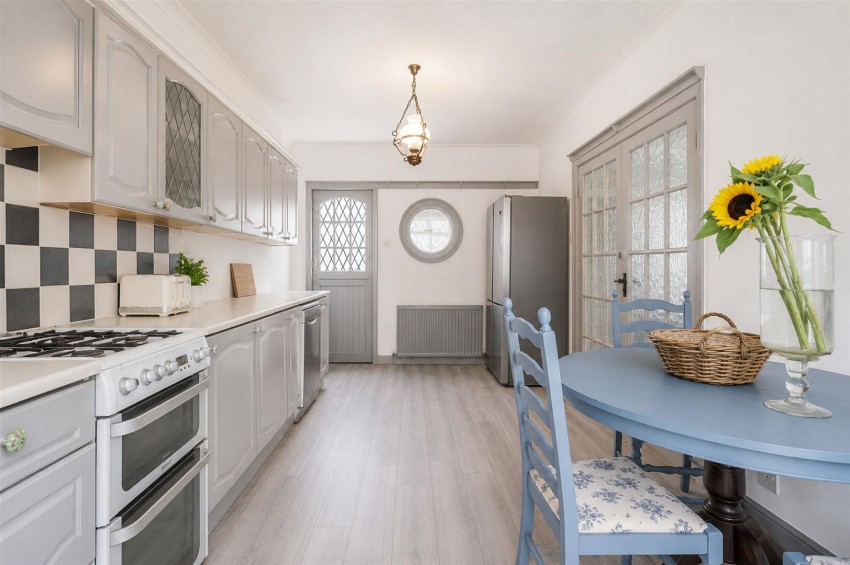 Images for Bower Hill, Epping