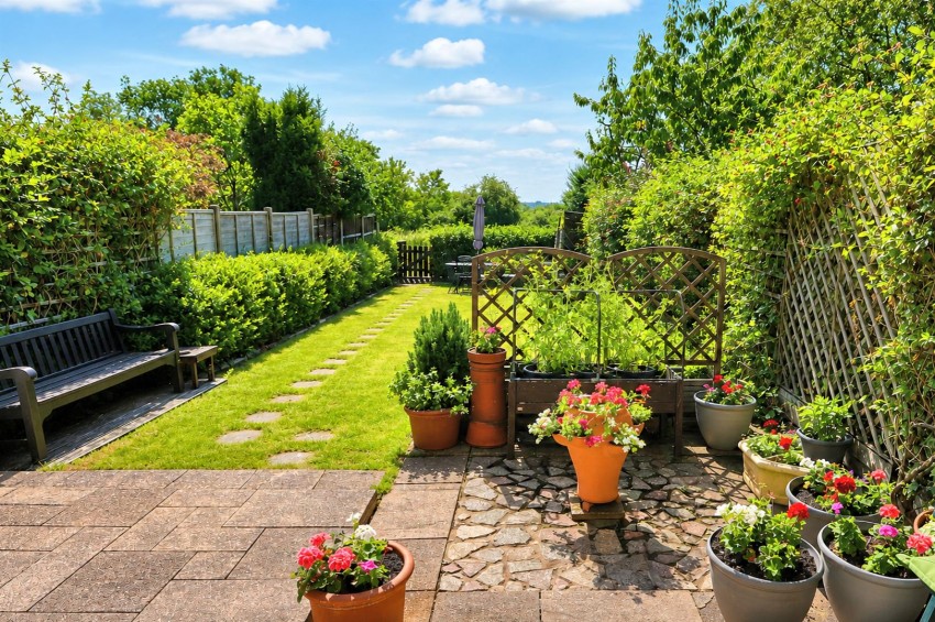 Images for Theydon Grove, Epping