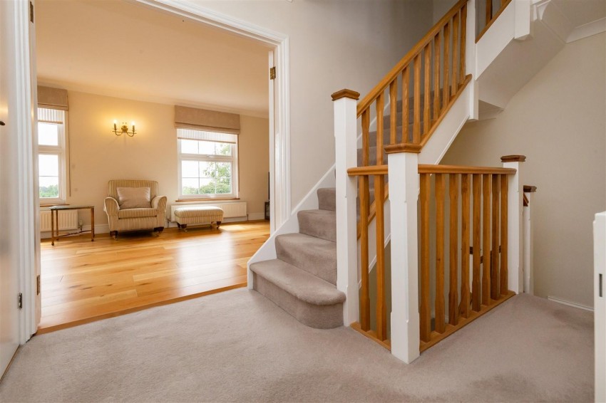 Images for Theydon Grove, Epping