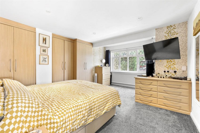 Images for Wood Mead, Epping